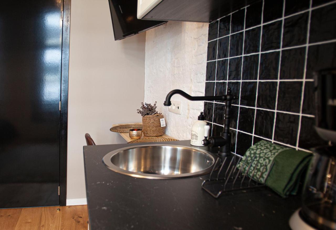 Luxury Suites Meir By Rikas Hotels Antwerpen Exteriör bild