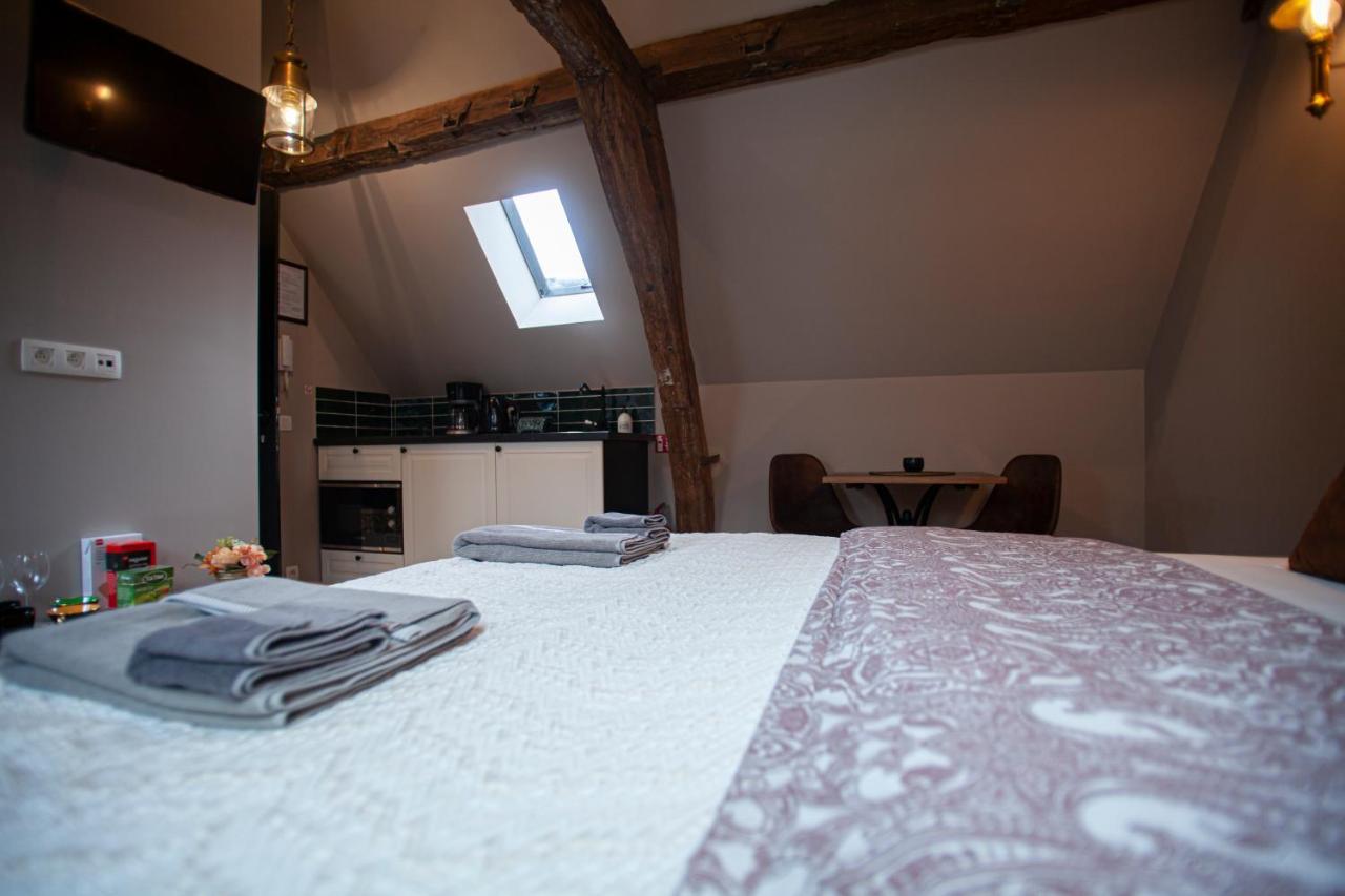 Luxury Suites Meir By Rikas Hotels Antwerpen Exteriör bild