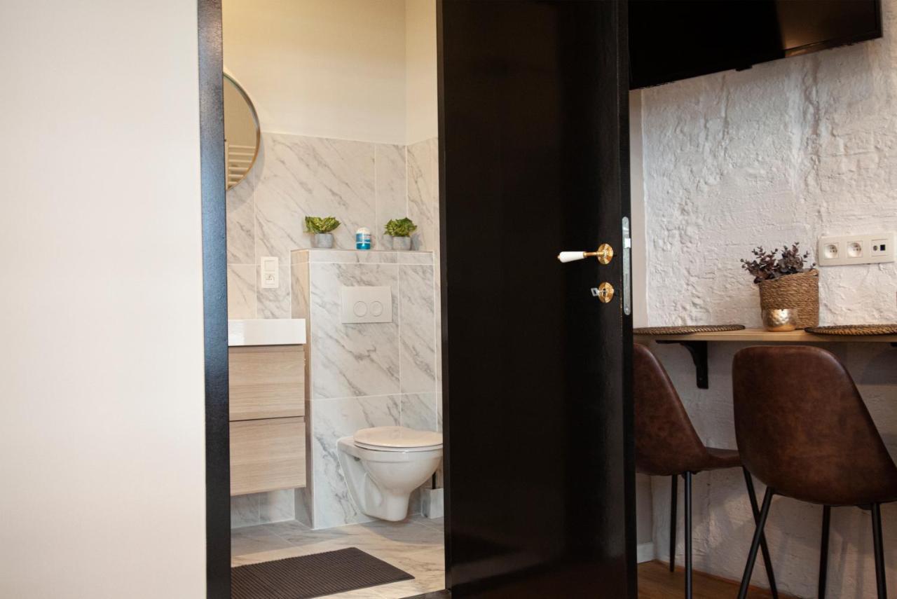 Luxury Suites Meir By Rikas Hotels Antwerpen Exteriör bild