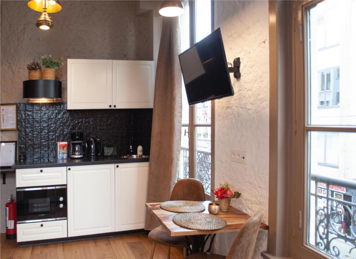 Luxury Suites Meir By Rikas Hotels Antwerpen Exteriör bild